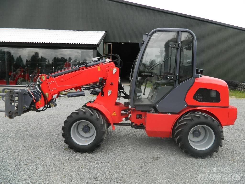 Attack 850AT Chargeur frontal, fourche