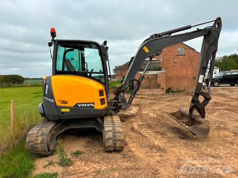 Volvo EC 50 D Mini pelle < 7t