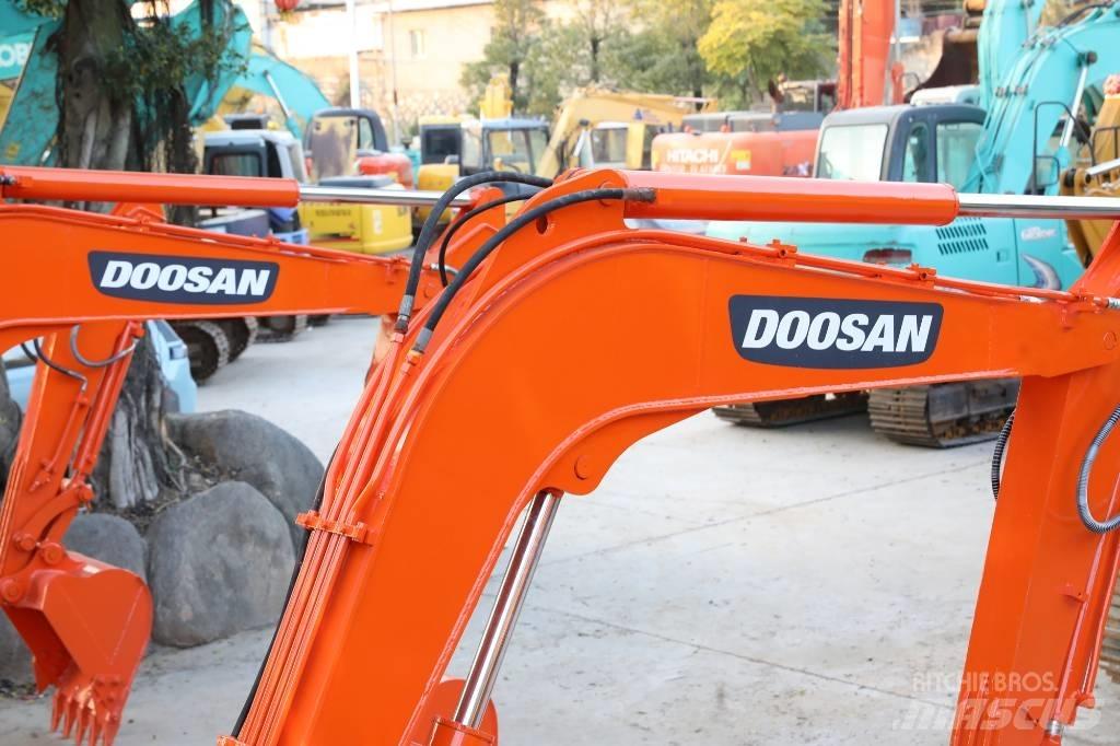 Doosan DH 60-7 Mini pelle < 7t