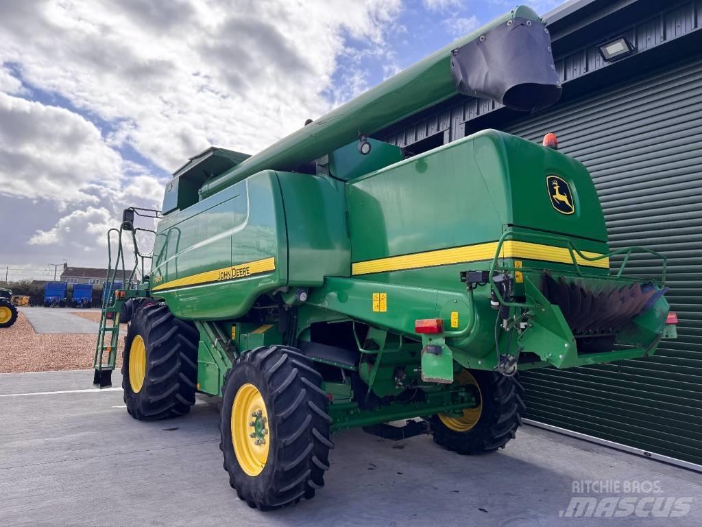 John Deere T 560 i Moissonneuse batteuse