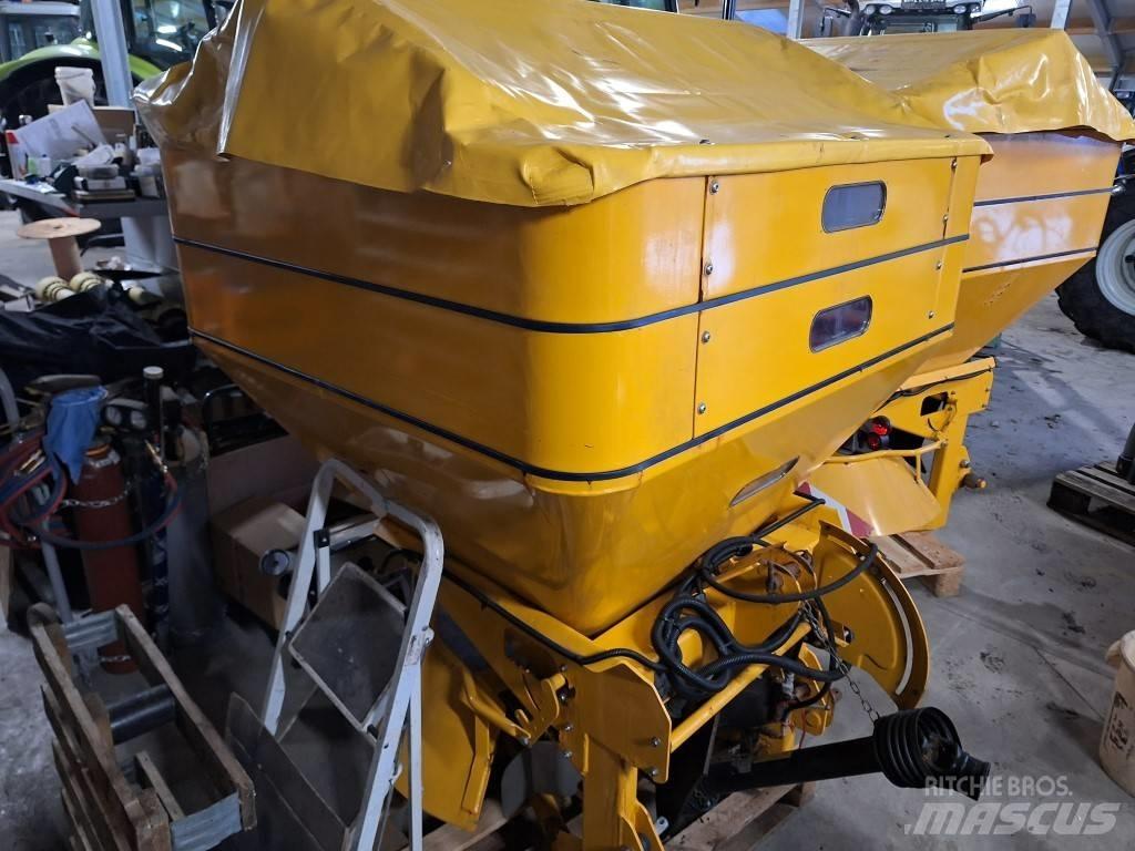 Bogballe S3 Sableuse et saleuse
