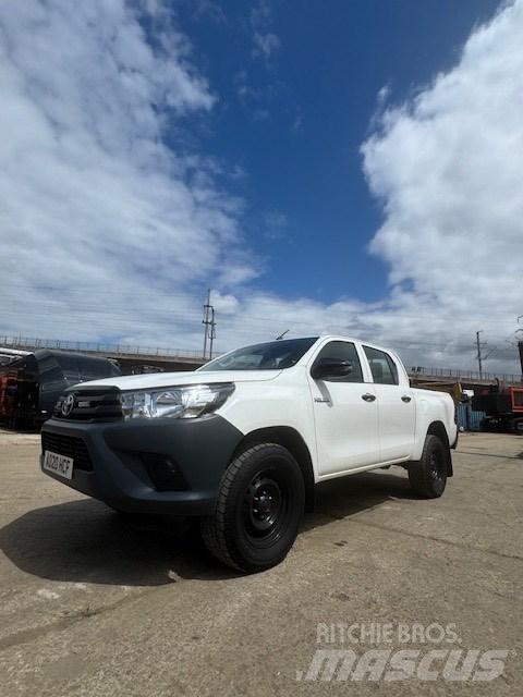 Toyota Hilux Utilitaire benne