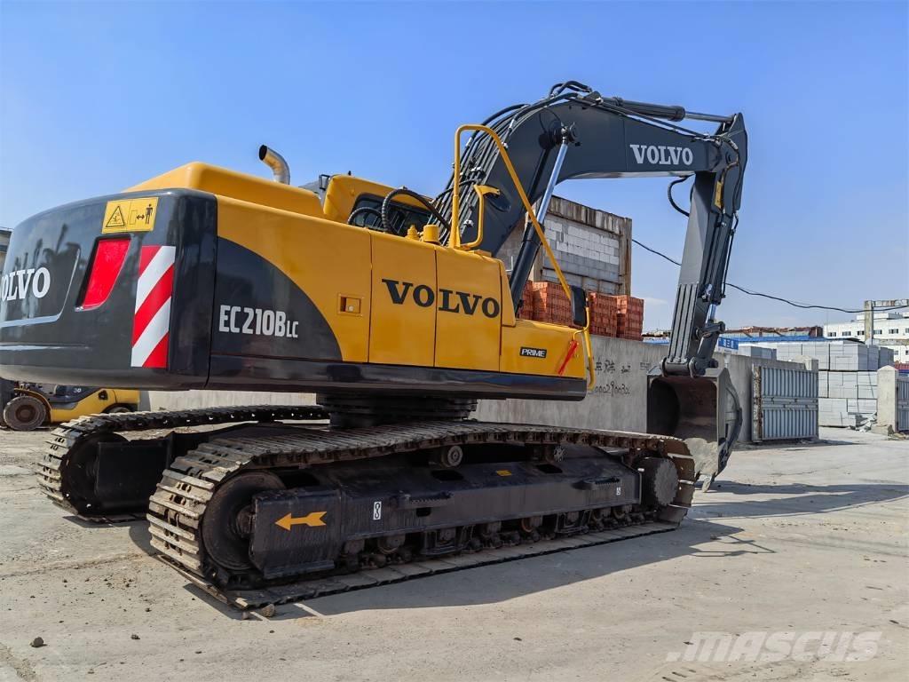 Volvo EC210B Pelle sur chenilles