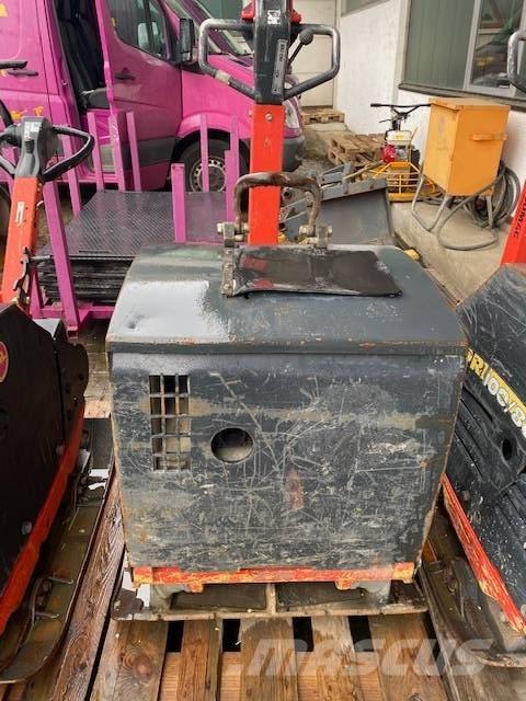 Bomag BPR 100/80 D Plaque vibrante