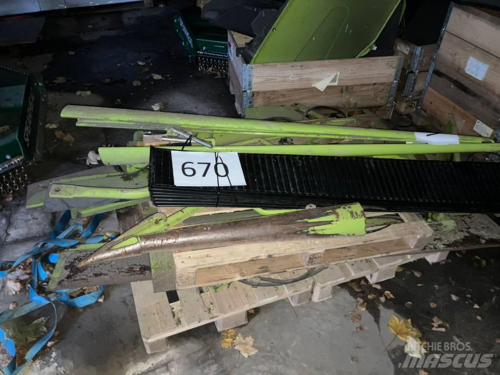 CLAAS Lexion 670 Moissonneuse batteuse