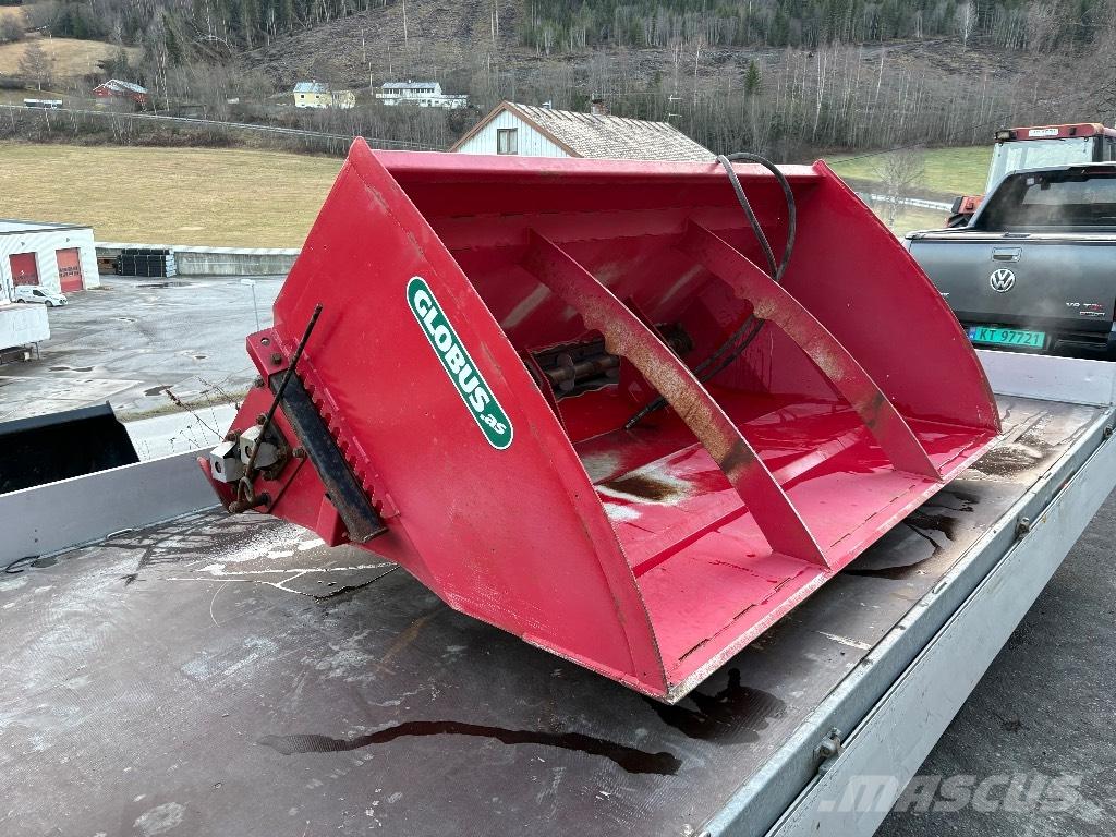 Globus Gsk 1500 Sableuse et saleuse