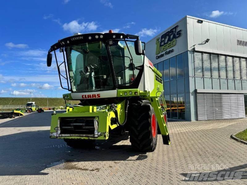 CLAAS LEXION 740 Moissonneuse batteuse