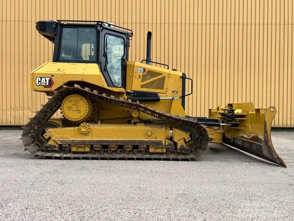 CAT D 5 LGP Bouteurs sur chenilles