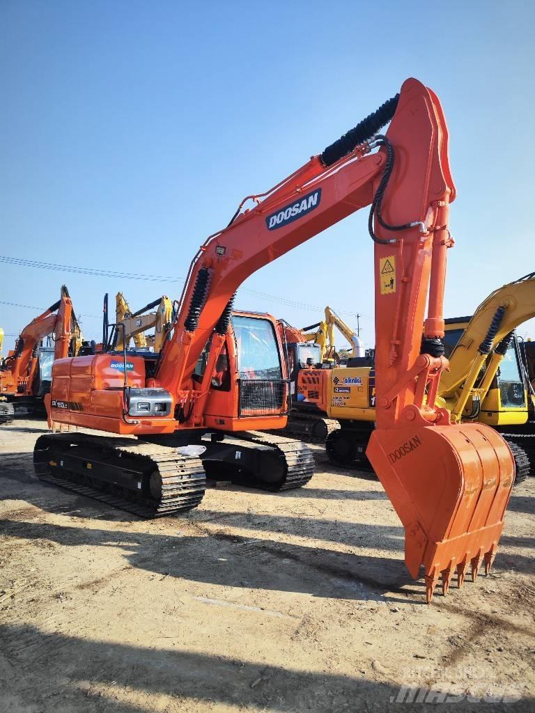 Doosan dx150 Pelle sur chenilles