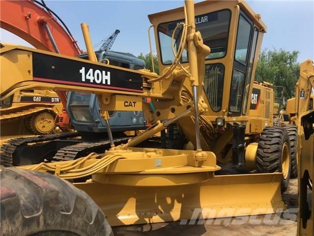 CAT 140 H Niveleuse