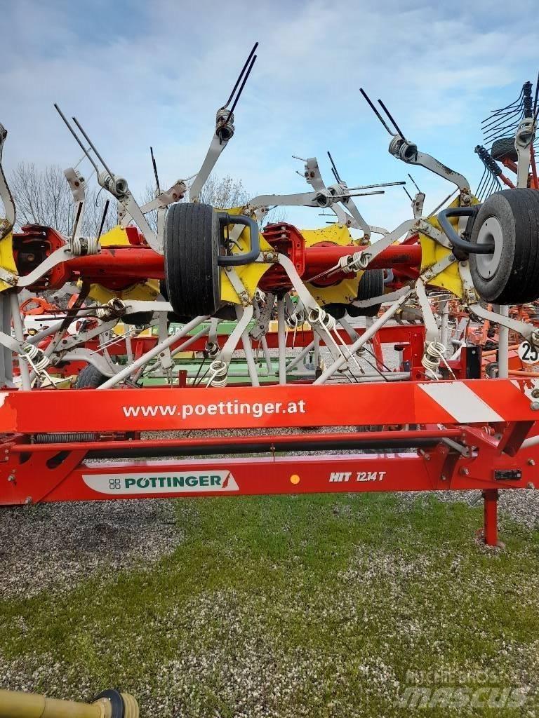 Pöttinger hit 12.14t Rateau faneur