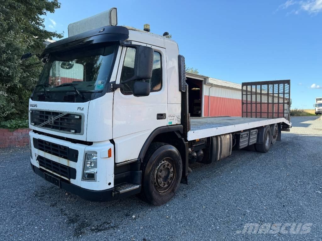 Volvo FM300 Camion porte engin