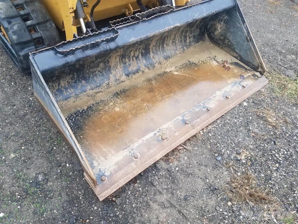 CAT 249D Chargeuse compacte