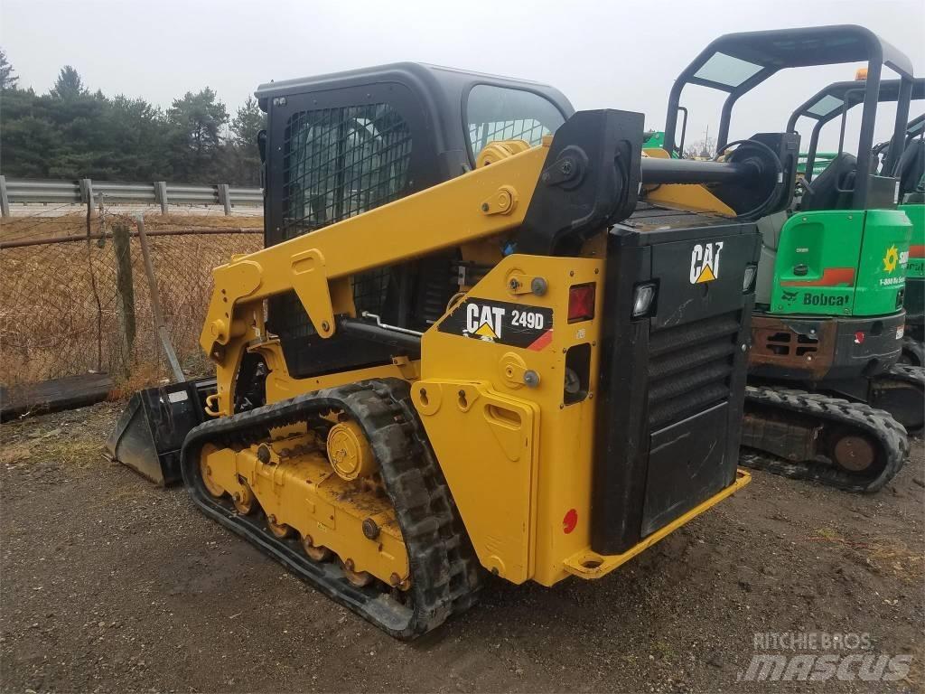 CAT 249D Chargeuse compacte