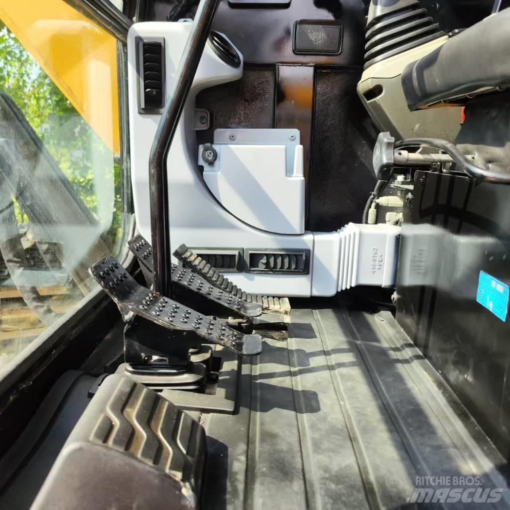 CAT 306 Pelle sur chenilles