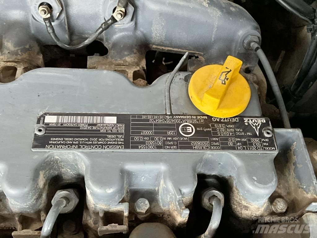 Atlas 80 Chargeuse sur pneus
