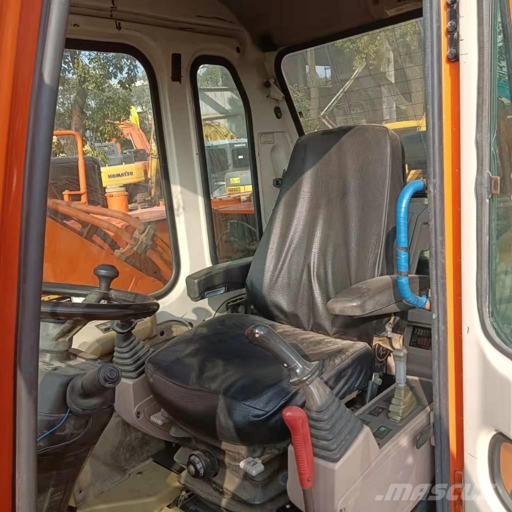 Doosan DH150W-7 Pelle sur pneus