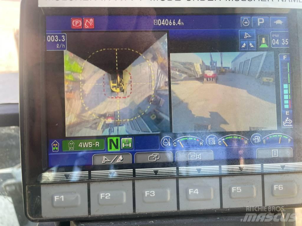 Komatsu PW118-11 Pelle sur pneus