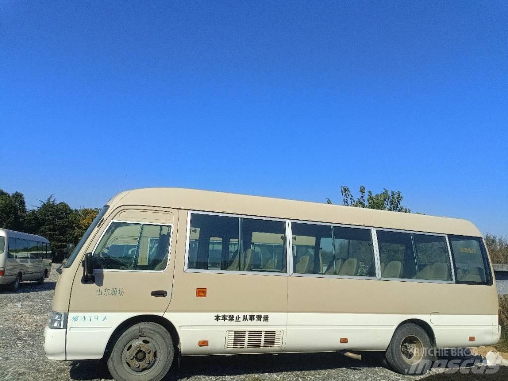 Toyota Coaster Autobus interurbain