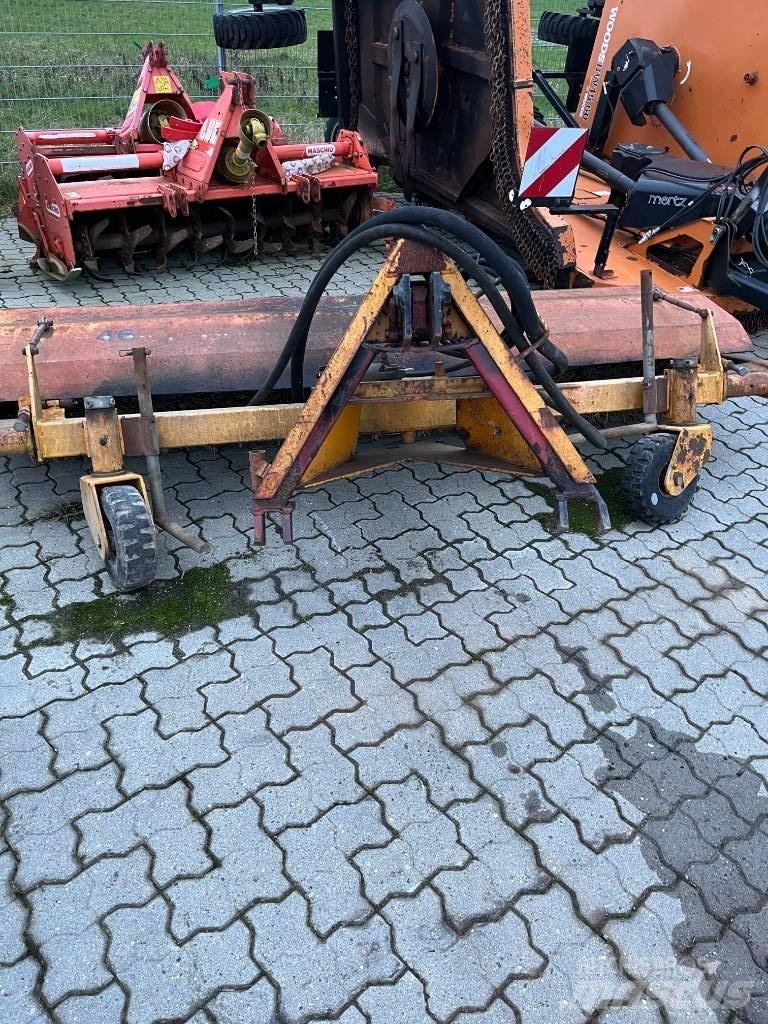 GMR HF 25 A Balayeuse / Autolaveuse