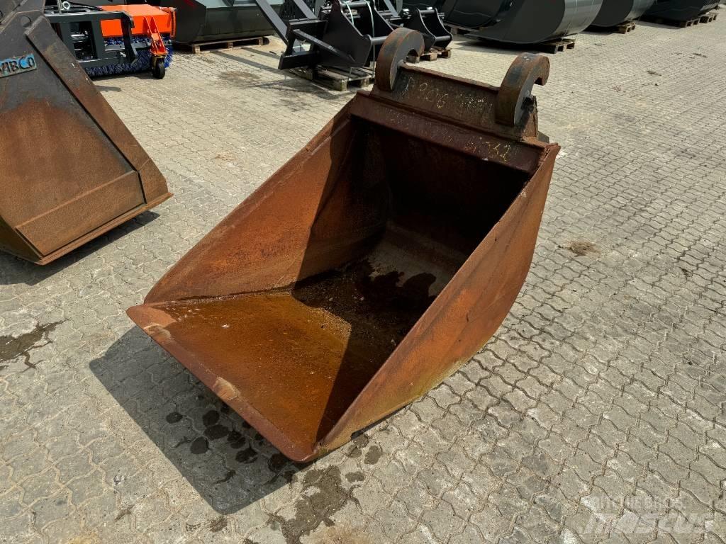  used Bucket Godet
