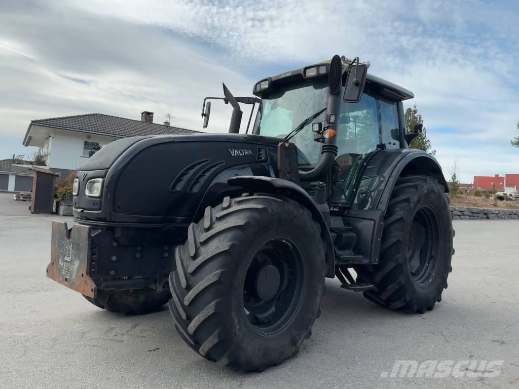 Valtra T 162 Tracteur
