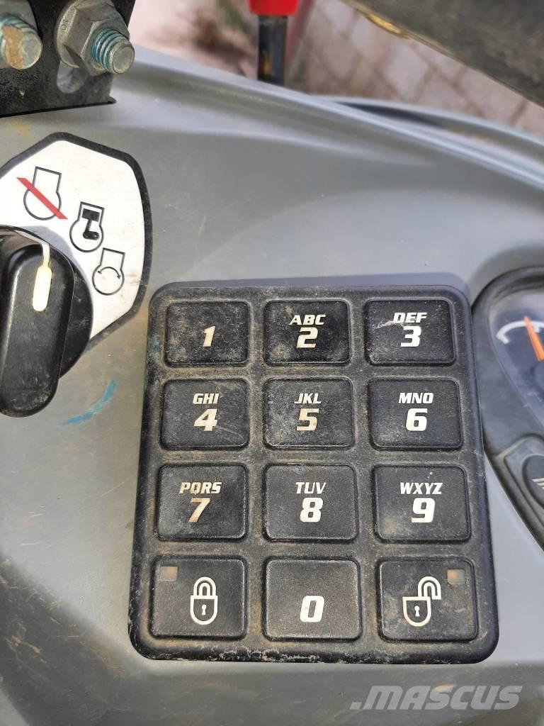 Bobcat E 19 Mini pelle < 7t