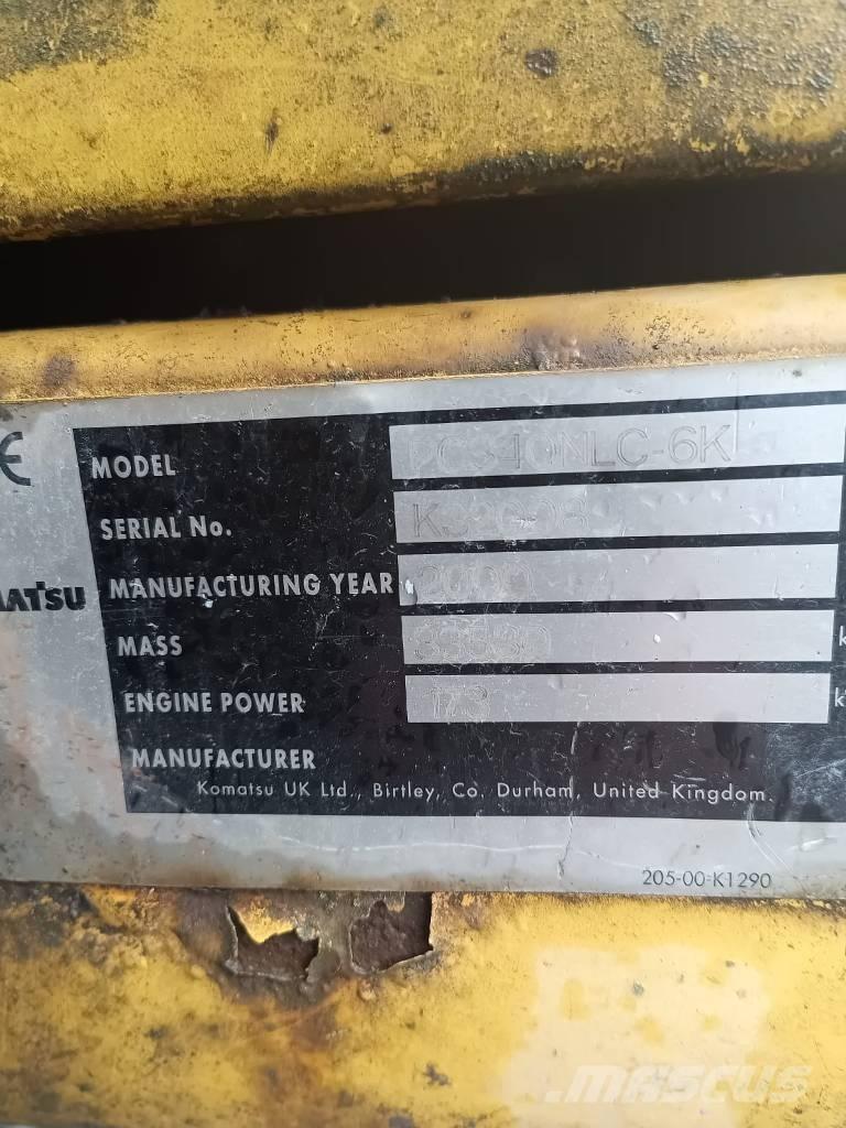 Komatsu PC 340 LC-6K Pelle sur chenilles