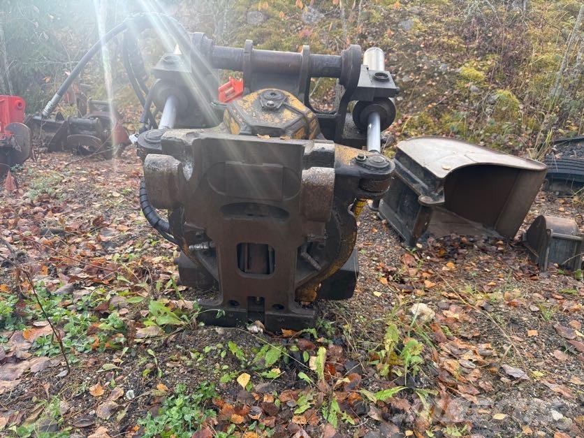 CASE CX210 Pelle sur chenilles