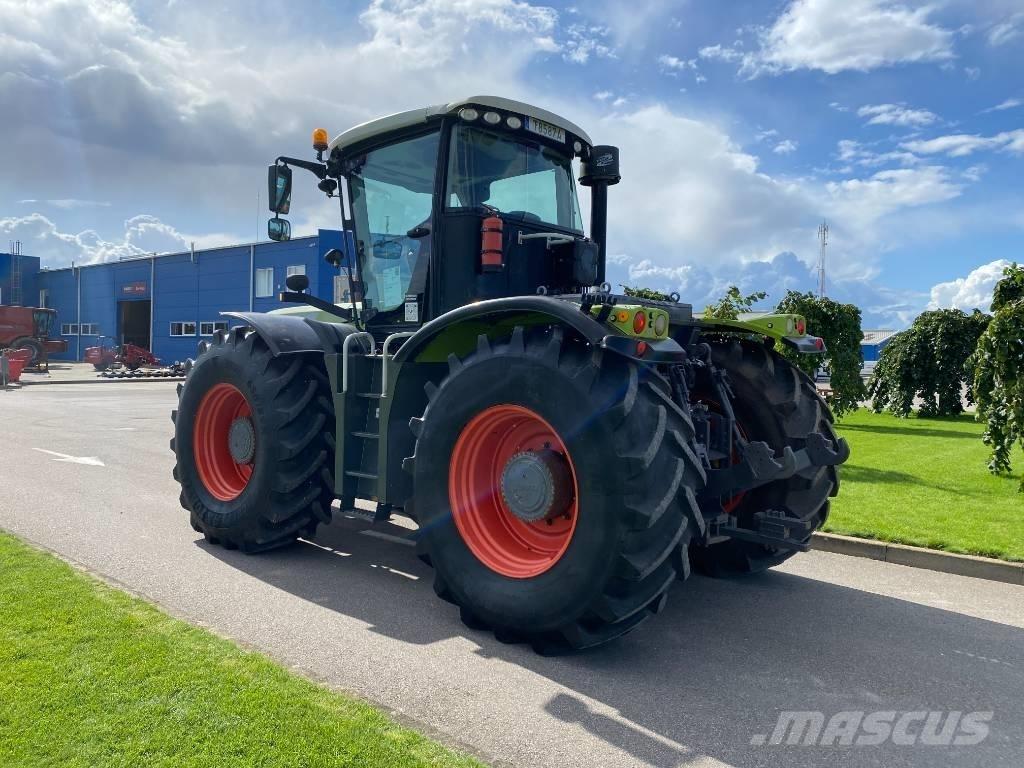 CLAAS Xerion 3800 Tracteur
