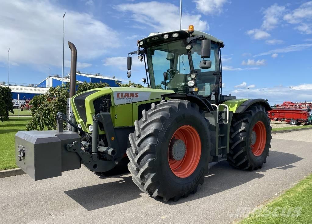 CLAAS Xerion 3800 Tracteur