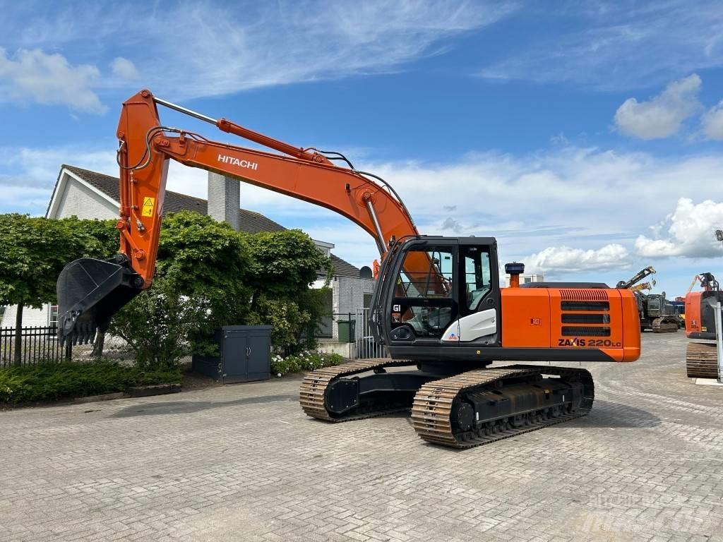 Hitachi ZX 220 LC Pelle sur chenilles