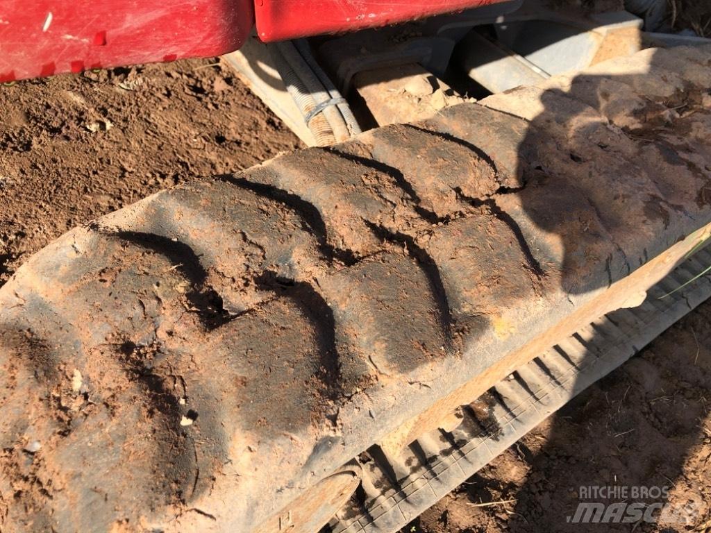 Takeuchi TB 225 Mini pelle < 7t