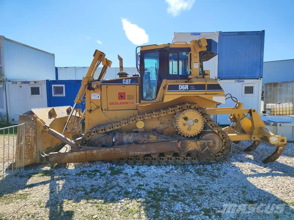CAT D 6 R XL Bouteurs sur chenilles