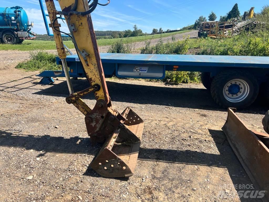 New Holland E 80 Mini pelle 7t-12t