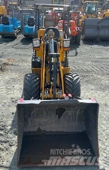 Schäffer 2428 SLT Chargeuse sur pneus