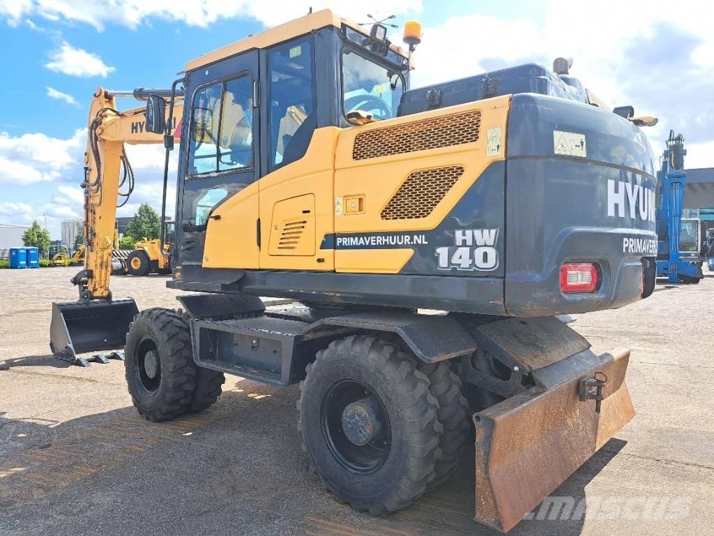 Hyundai HW 140 Pelle sur pneus