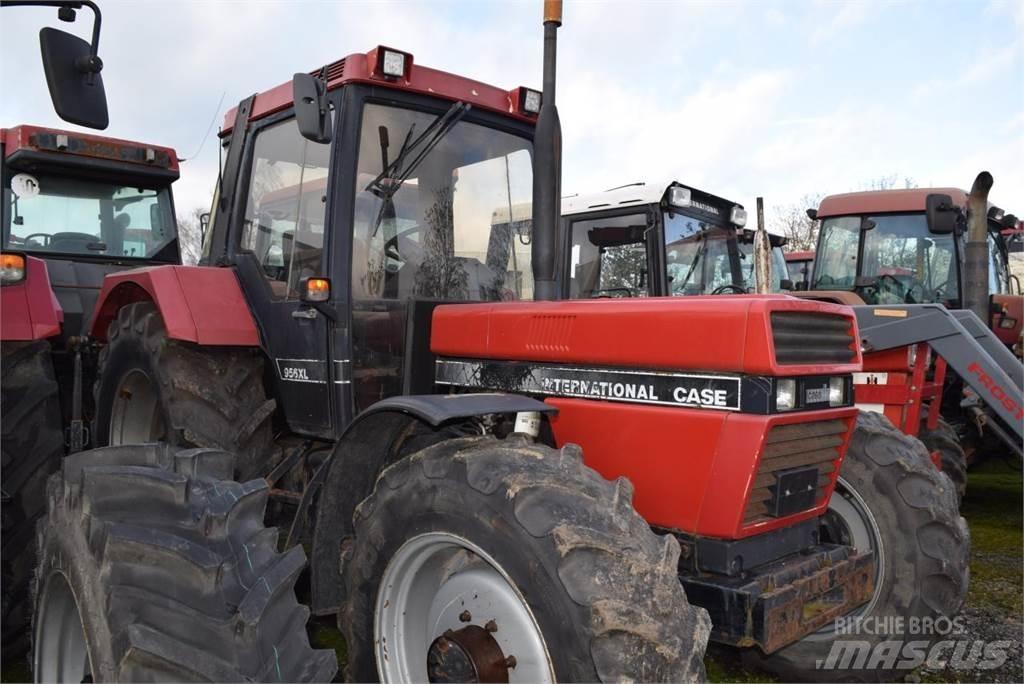Case IH 956 XL Tracteur