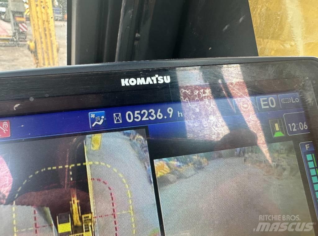 Komatsu PC 210 LC-11 Pelle sur chenilles