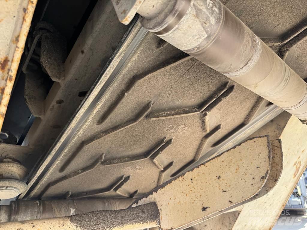 Wirtgen W 100 F Fraiseuse à froid