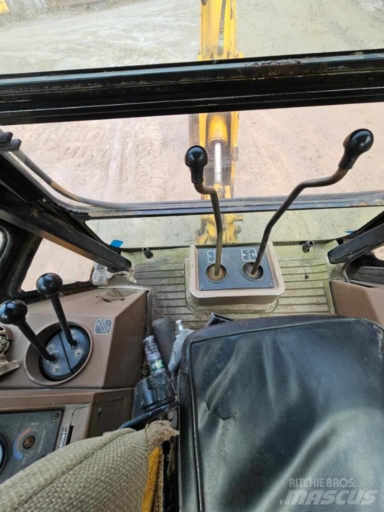DEERE 310D Tractopelle