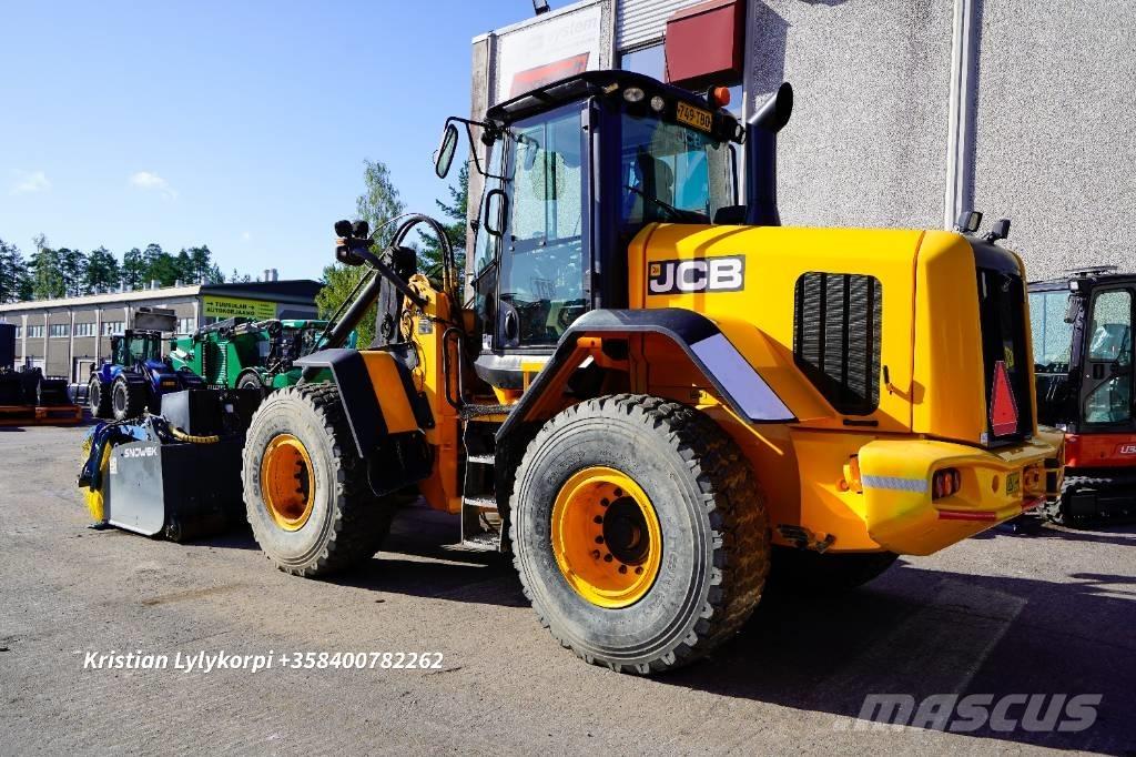 JCB 437HT Chargeuse sur pneus