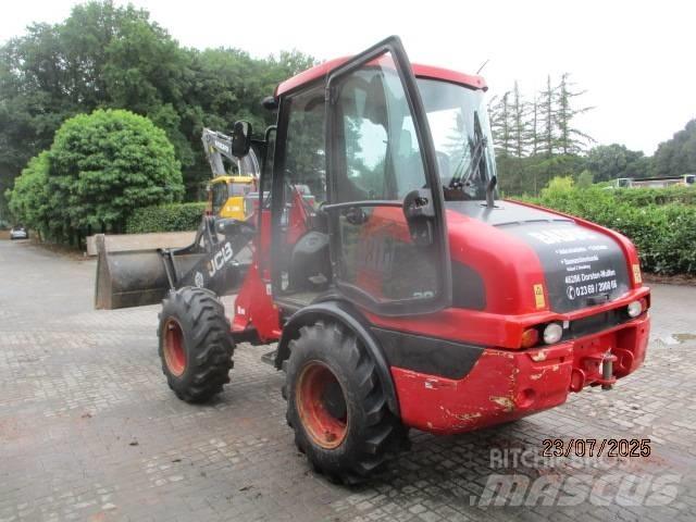 JCB 406 T4 Chargeuse sur pneus