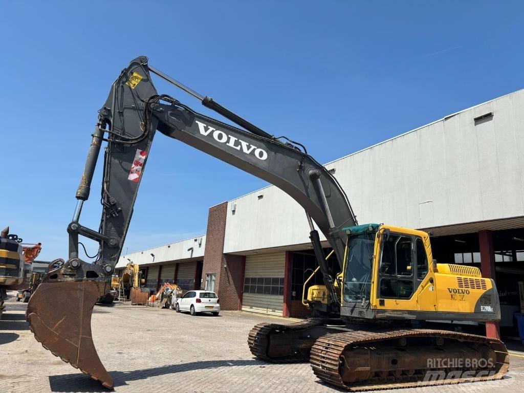 Volvo EC 290 B LC Pelle sur chenilles