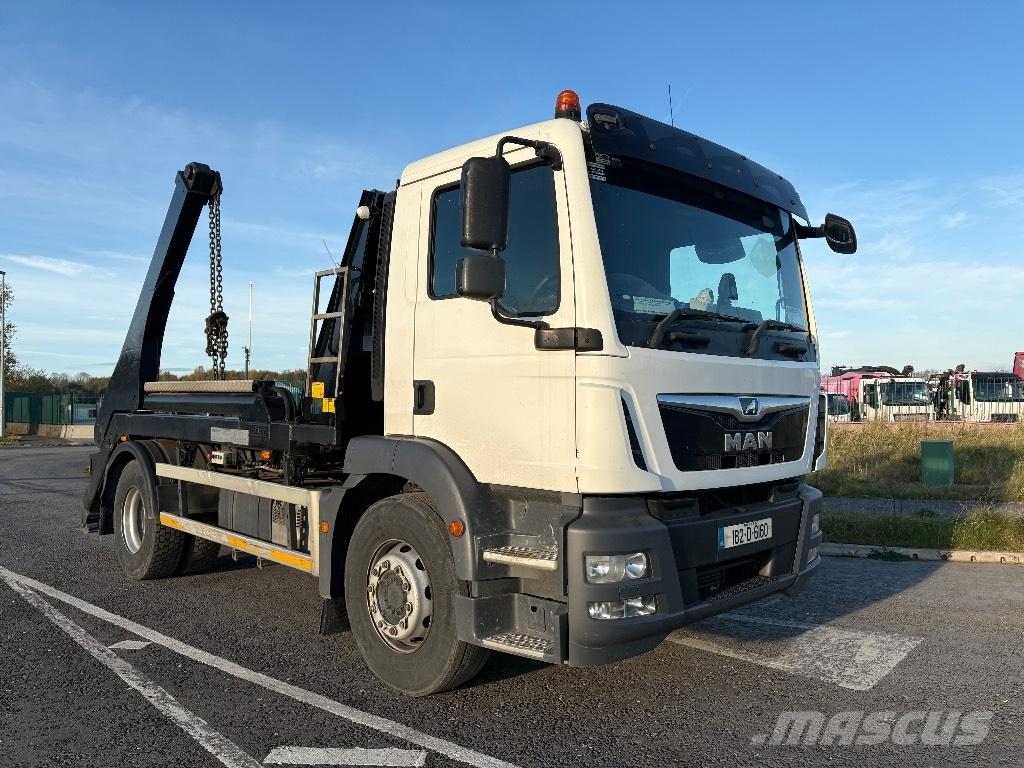 MAN TGM 18.250 Camion multibenne