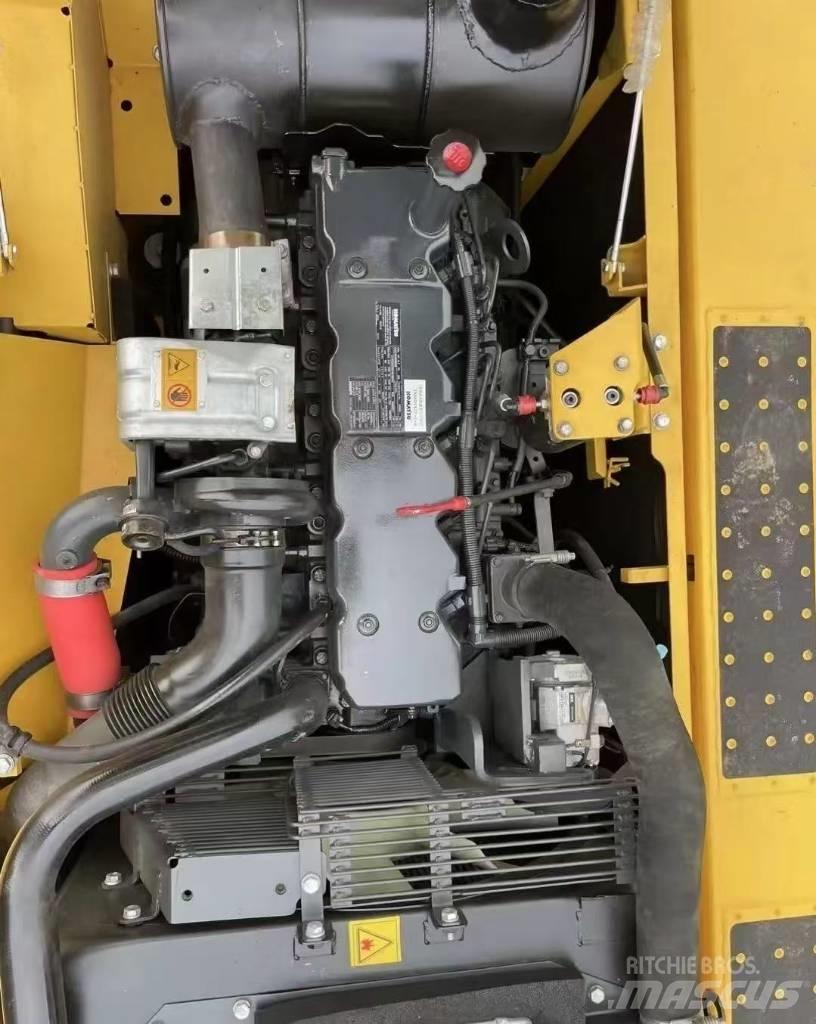 Komatsu PC 240 Pelle sur chenilles