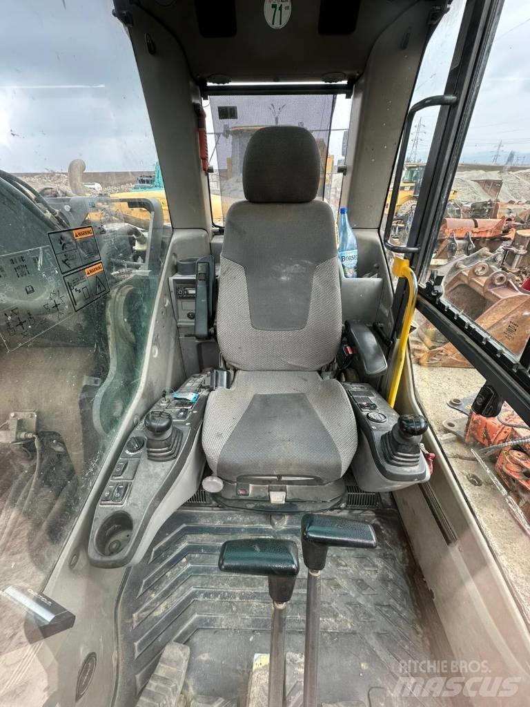 Volvo EC 290 C L Pelle sur chenilles