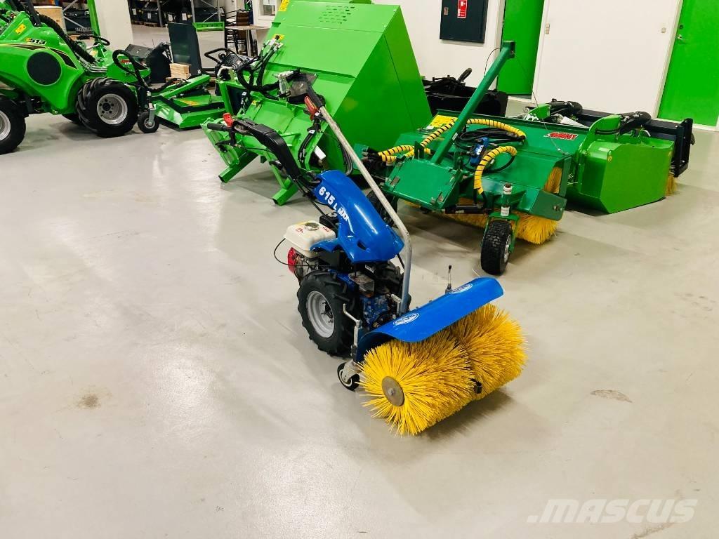 BCS Fejemaskine 615 Balayeuse / Autolaveuse