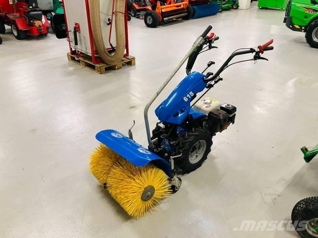 BCS Fejemaskine 615 Balayeuse / Autolaveuse