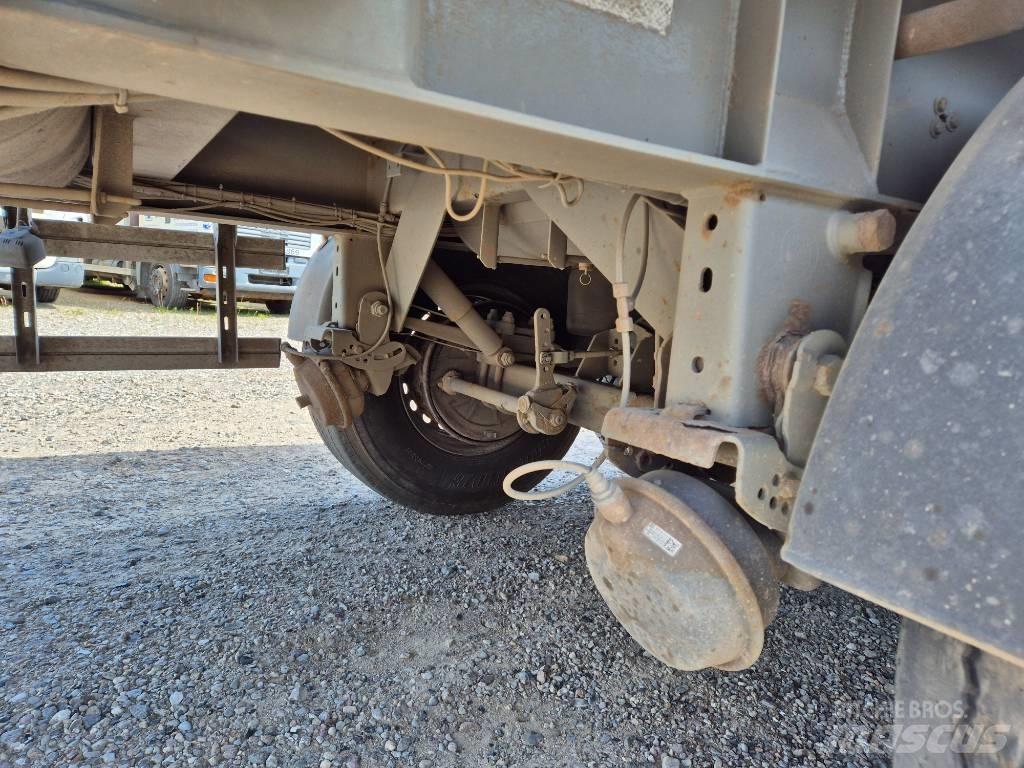 Nopa 3 axle tipper Remorque benne
